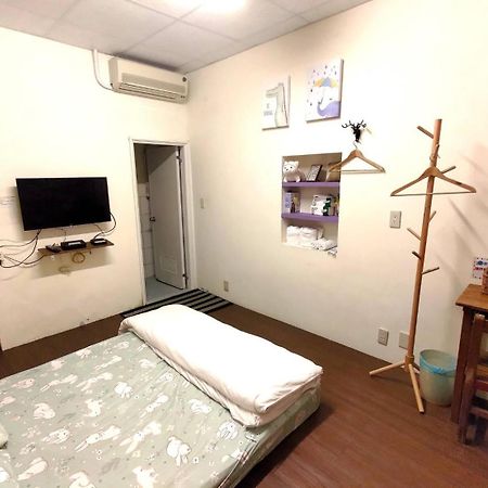 想來就來 Apartment Tainan Luaran gambar