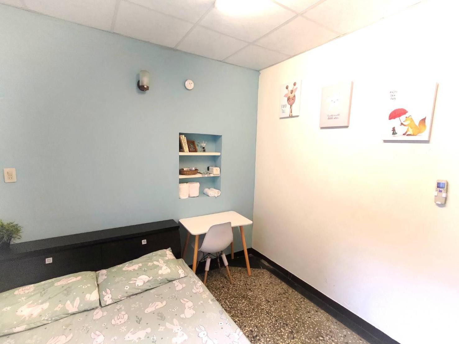 想來就來 Apartment Tainan Luaran gambar