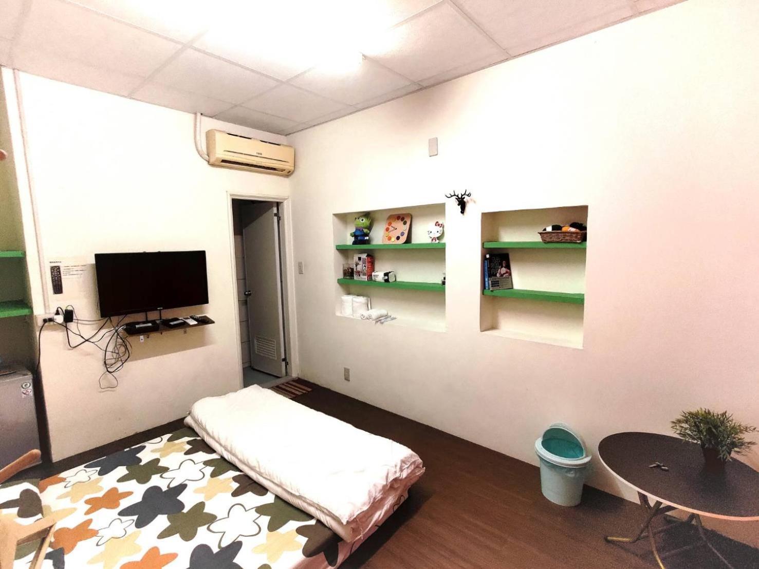 想來就來 Apartment Tainan Luaran gambar